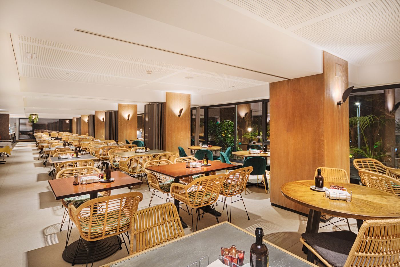 Obal-Urban-Hotel-Marbella-Restaurant-50