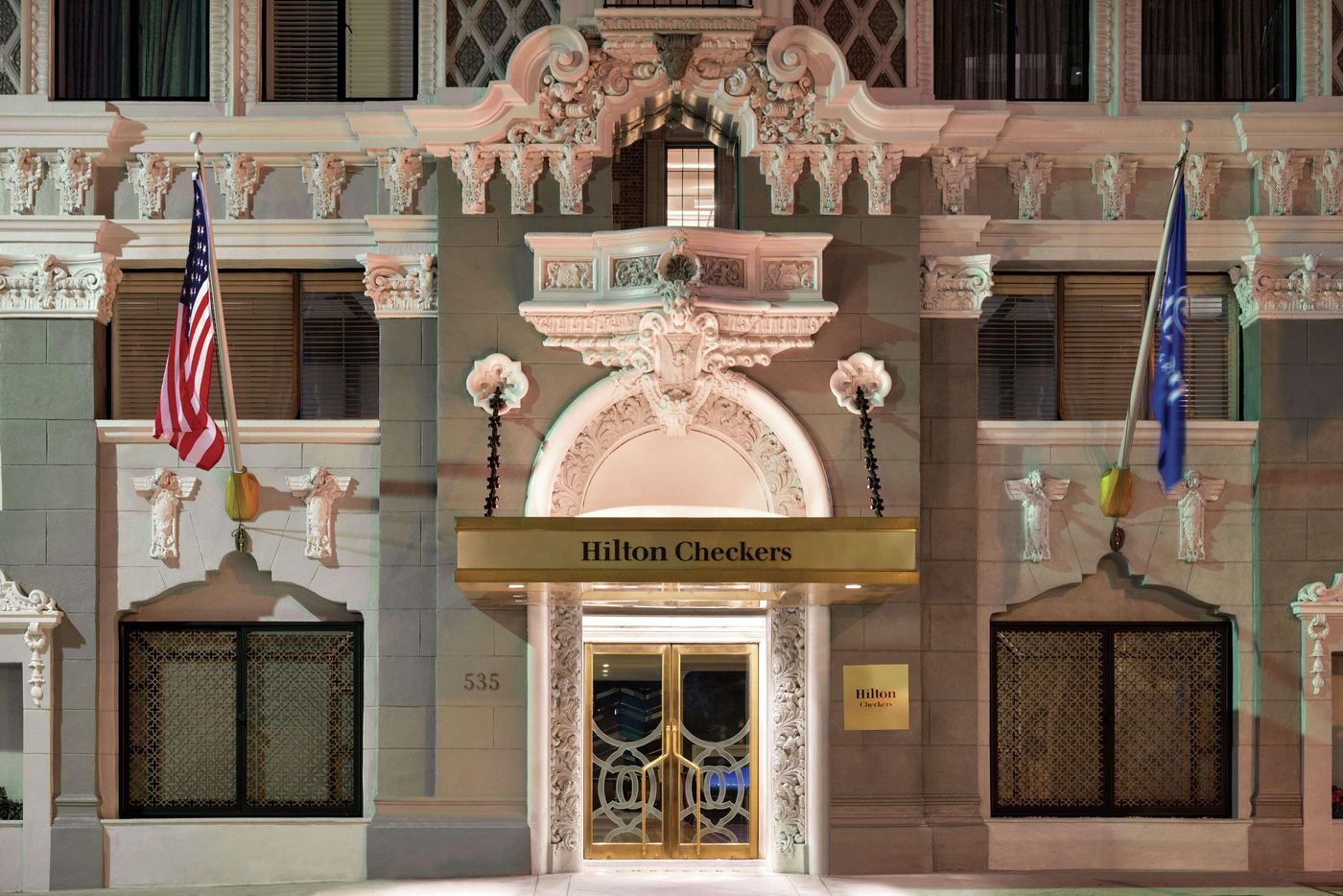 Hilton-Checkers-Los-Angeles-General-view-8