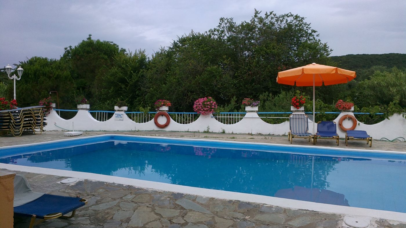 River-Studios-and-Apartments-Room-6