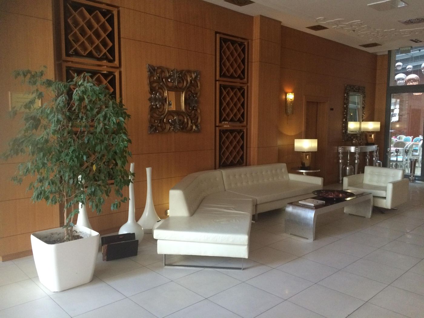 Marmara-Design-Hotel-Lobby-16