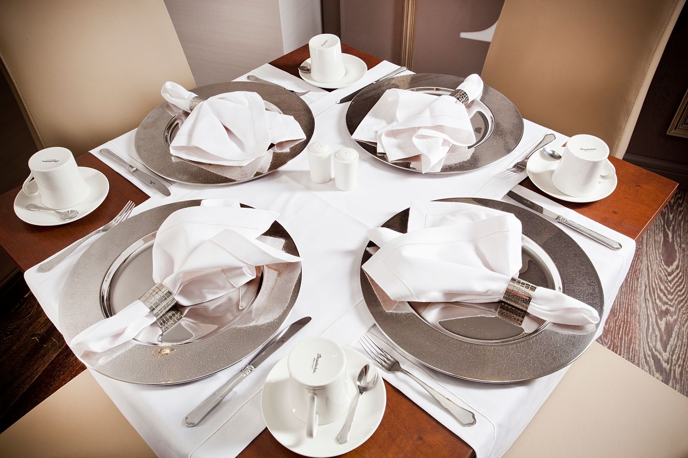 La-Villa-Hotel-Restaurant-7