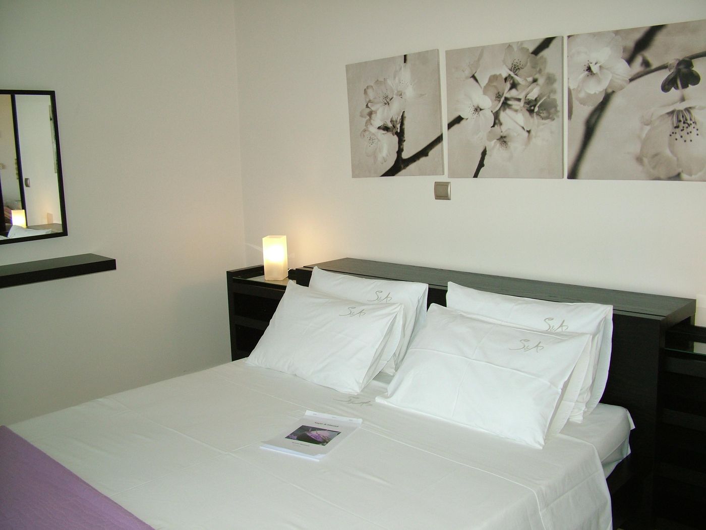 Sugar---Almond--Room-6