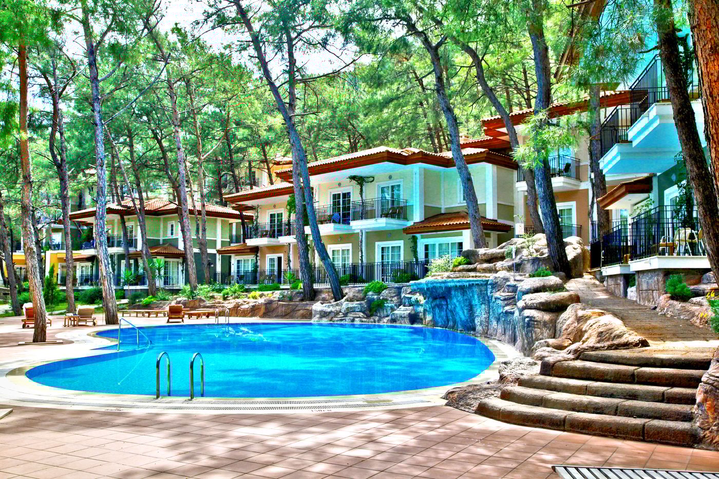 Grand-Yazici-Club-Turban-Thermal-Hotel-Pool-8
