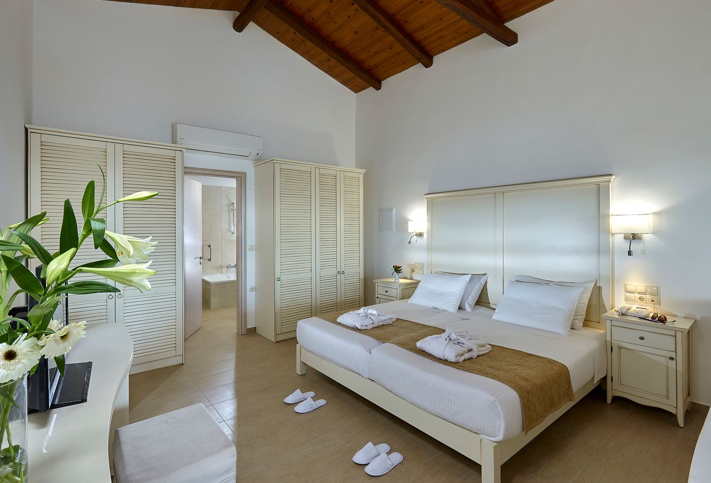 Alexander Beach Hotel and Village