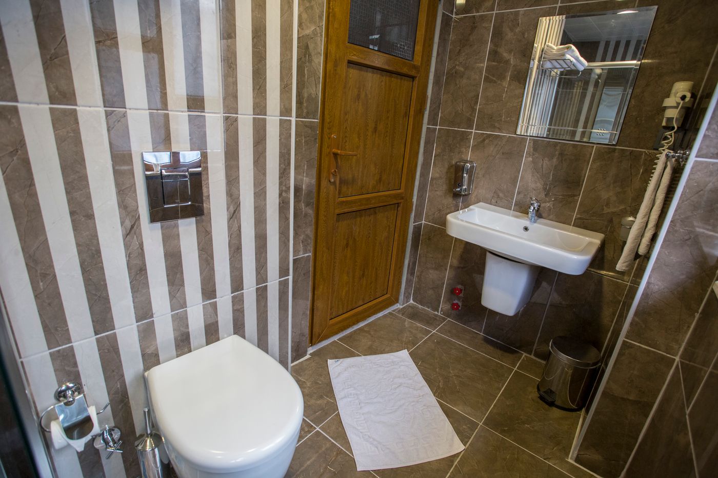 Oscar-Boutique-Hotel-Room-46