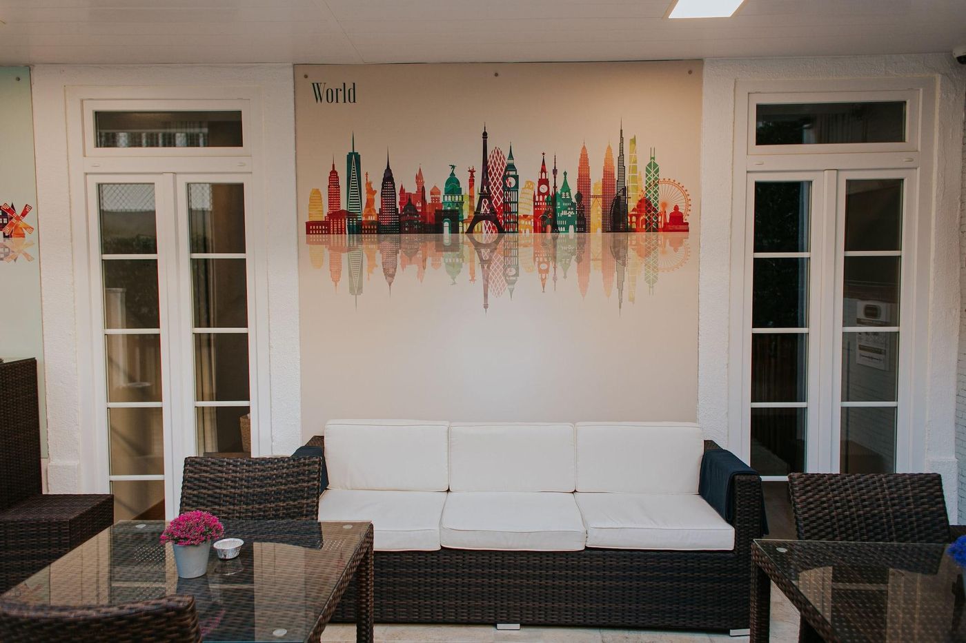 Seven-Dreams-Suites-Room-1