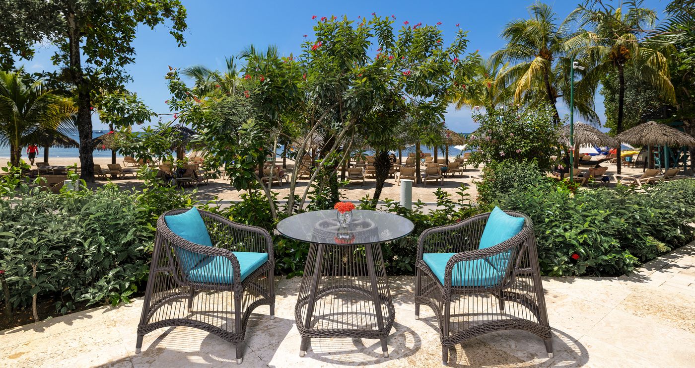 Sandals-Negril-Beach-Resort---Spa-Room-12