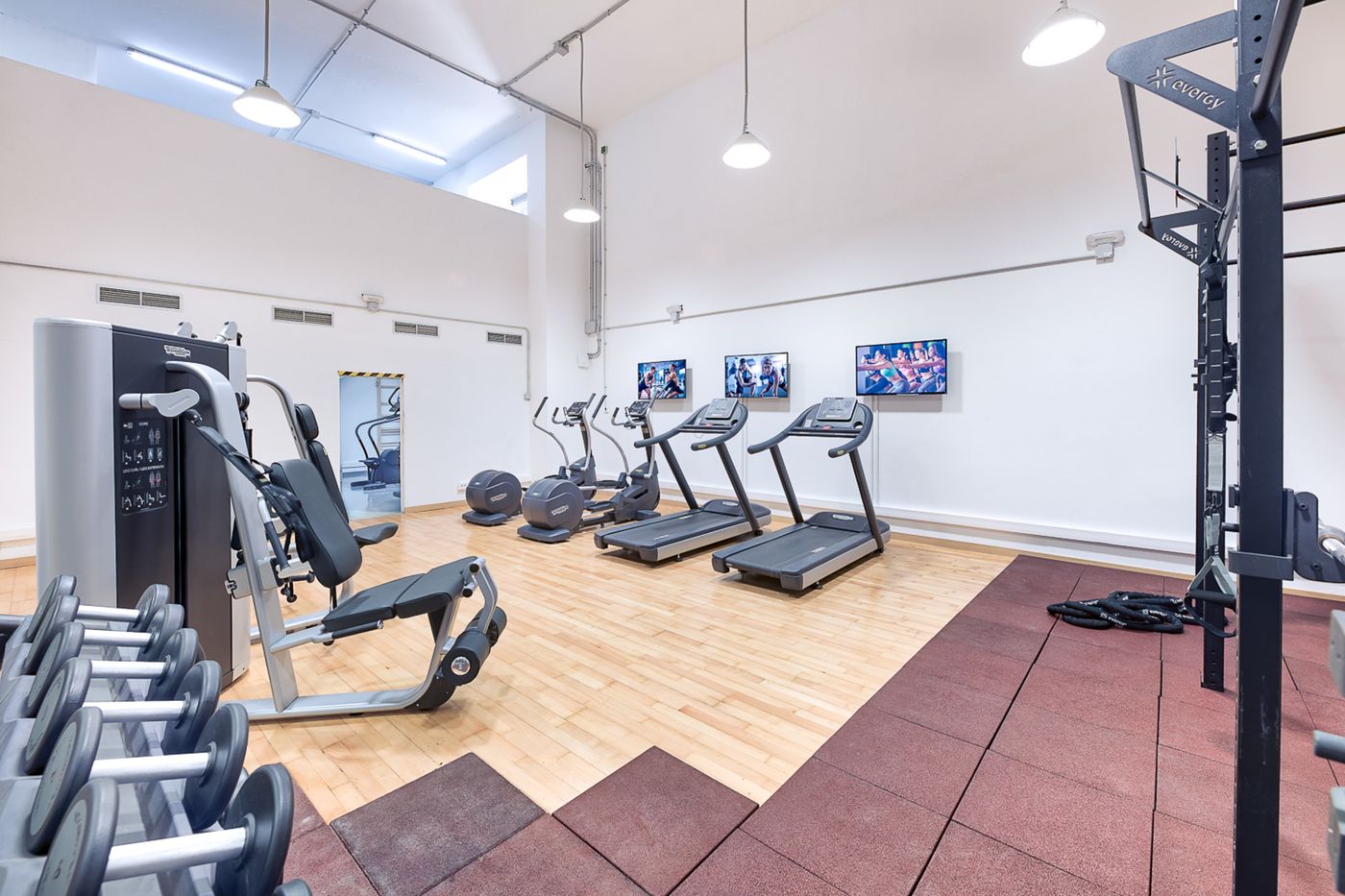 Hotel-LIVVO-Koala-Garden-Sports-and-Entertainment-64