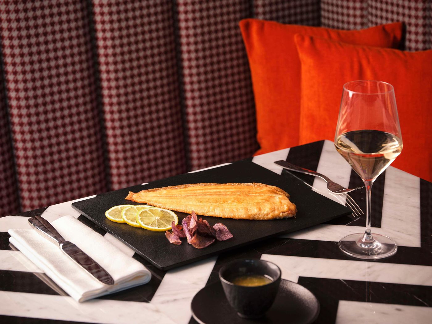 Hyatt-Centric--Milan-Centrale-Restaurant-60