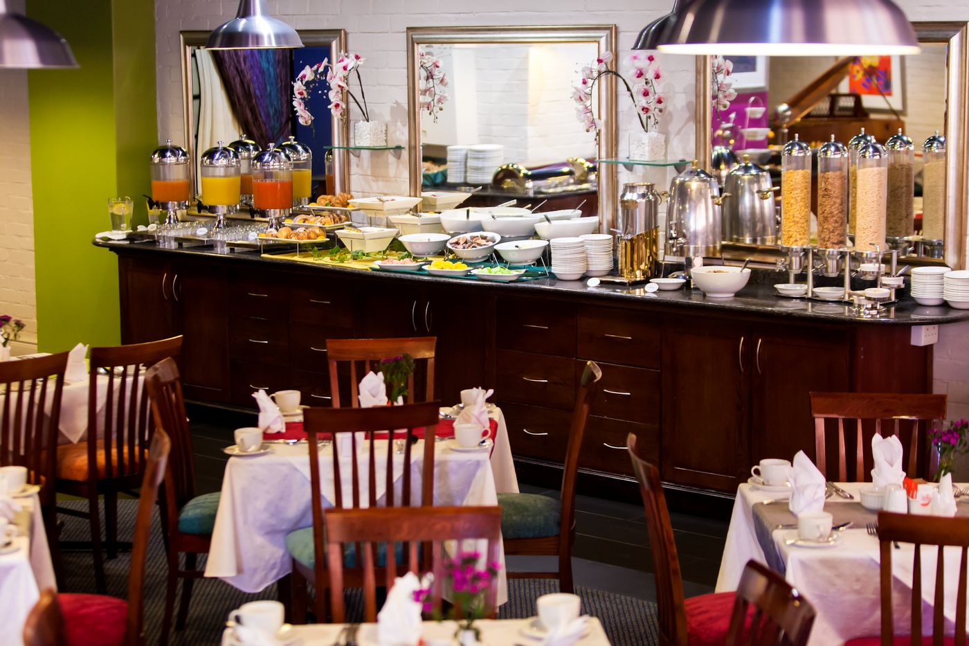 Cape-Town-Lodge-Hotel-Restaurant-17