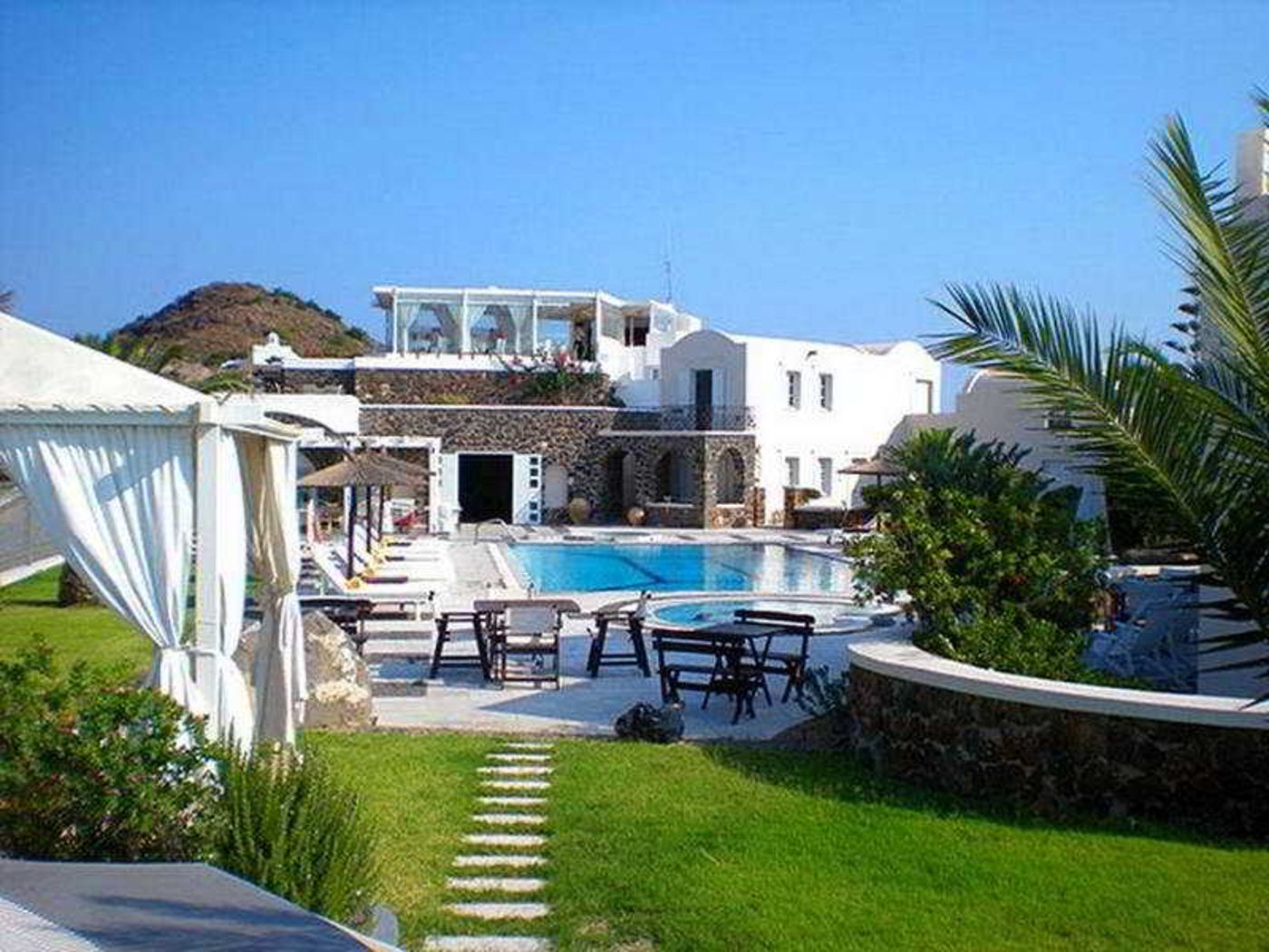 Pantheon-Villas-Terrace-4