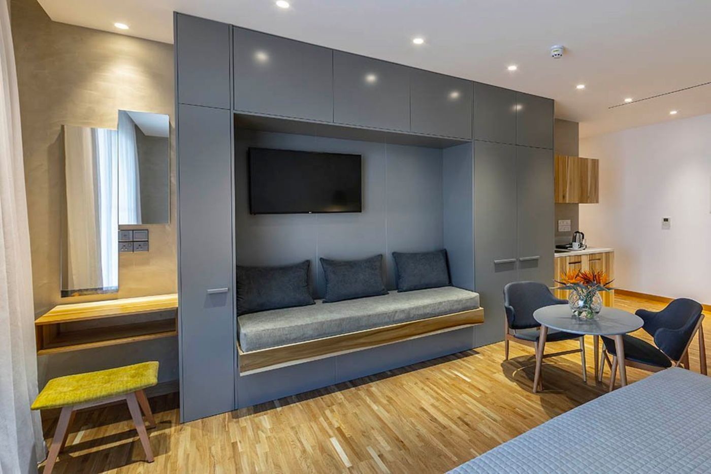 Anemi-Hotel-and-Suites-Room-28