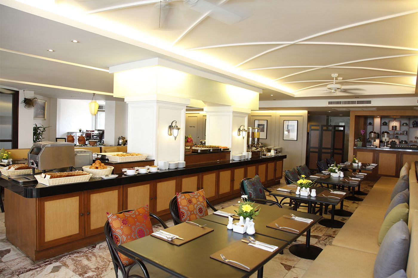 Centara Sawaddi Patong Resort