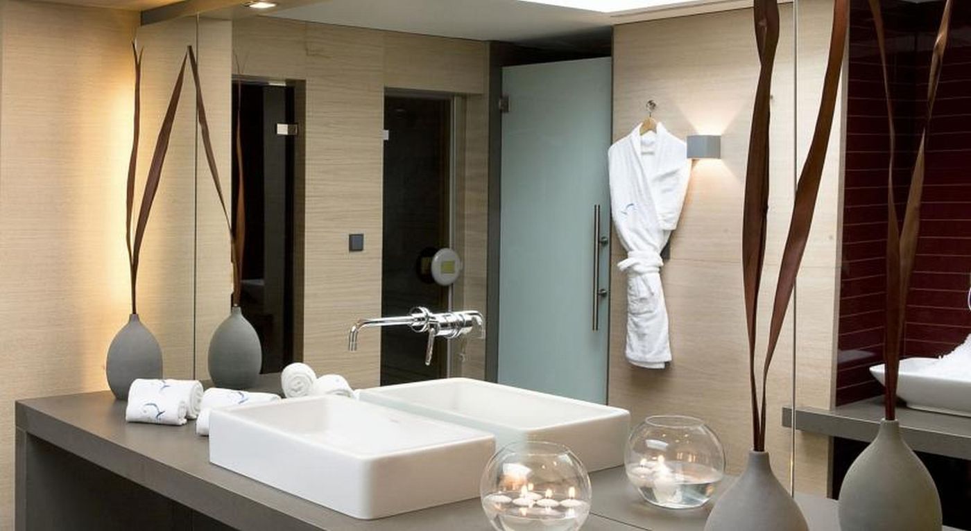 Majestic Residence-Spain-BARCELONA-Room-10