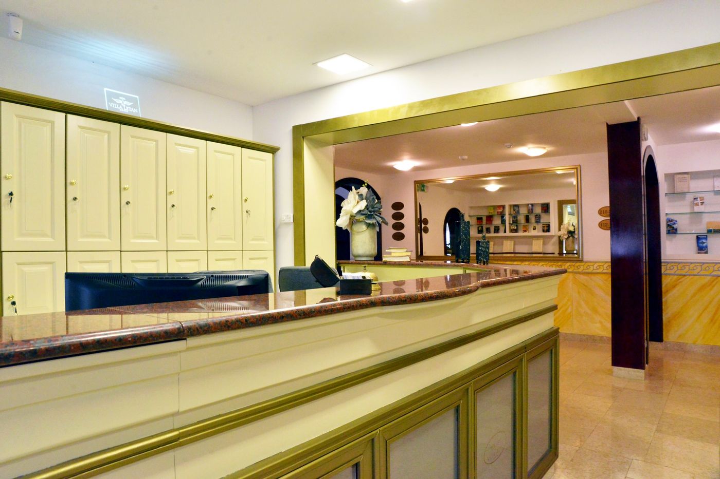 Hotel-Villa-Letan-Lobby-40