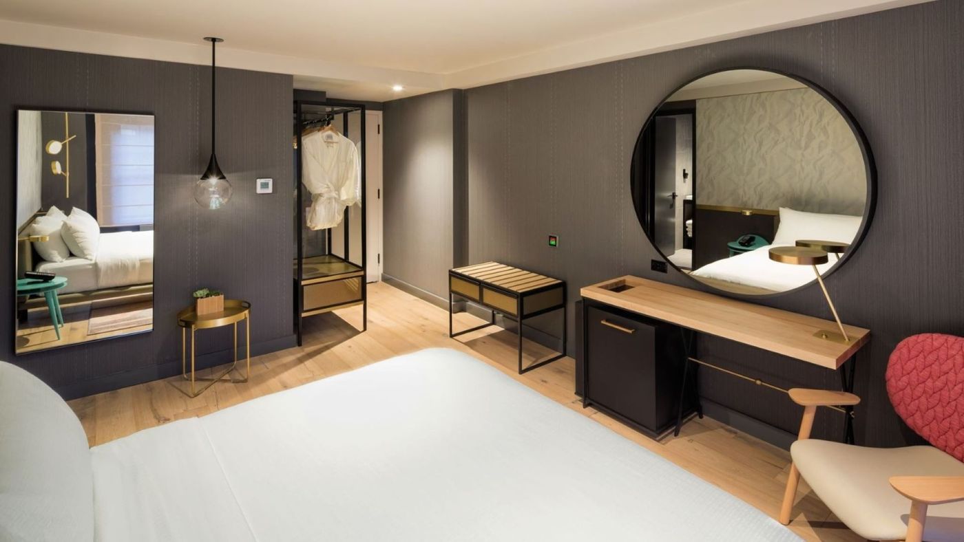 The-Time-New-York--part-of-JdV-by-Hyatt-Room-1