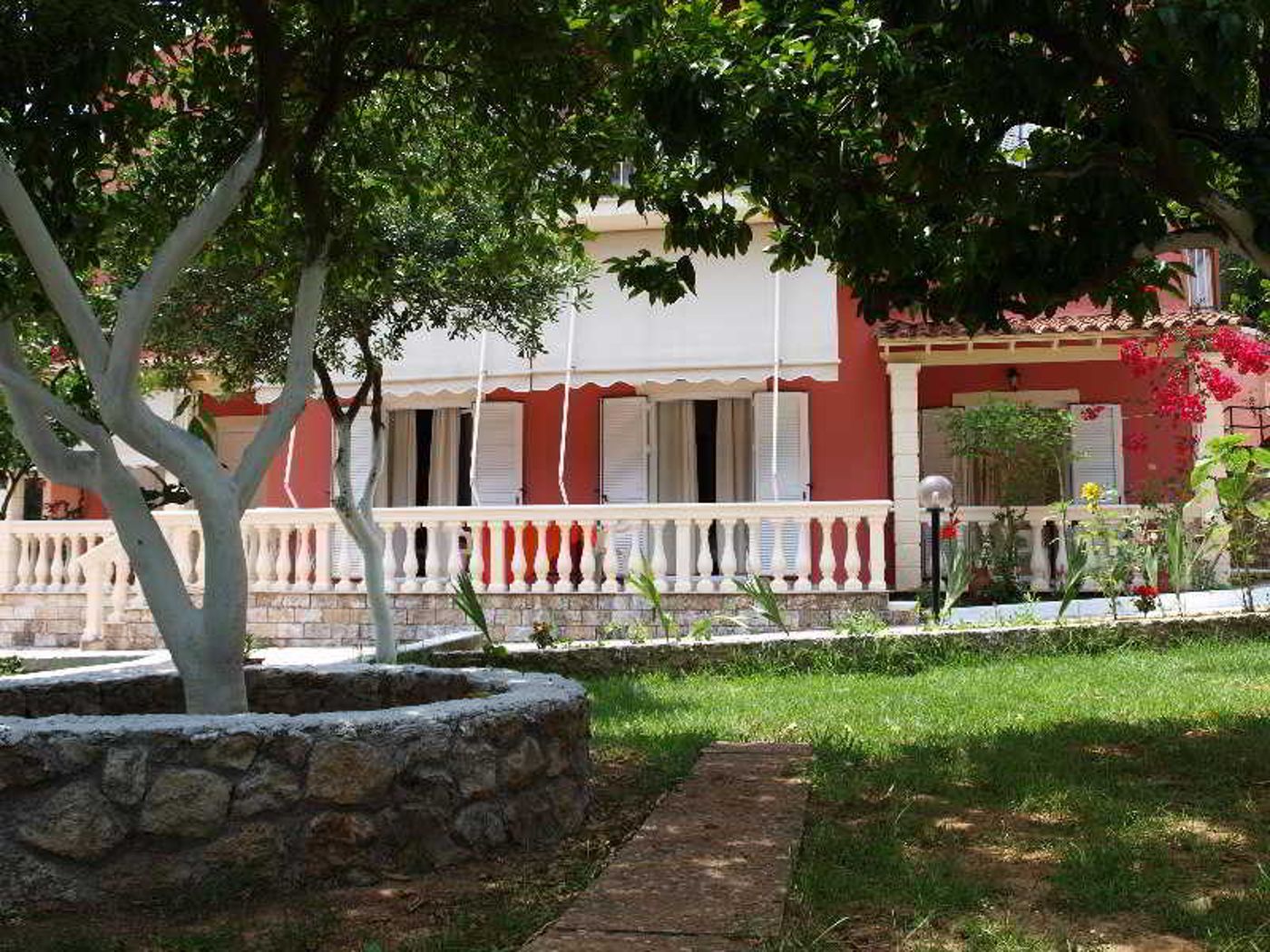 Fouxia-Apartments-and-Studios-General-view-15