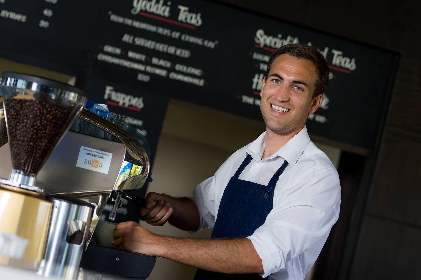 Phuket-Marriott-Resort---Spa--Merlin-Beach-Bar-58