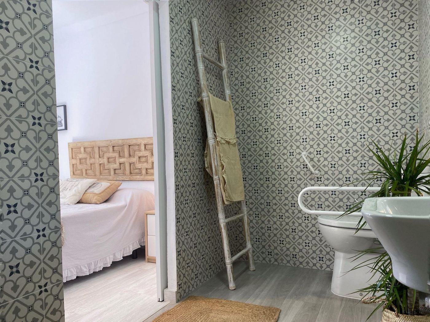 Blue-Castle-Malaga-Room-58