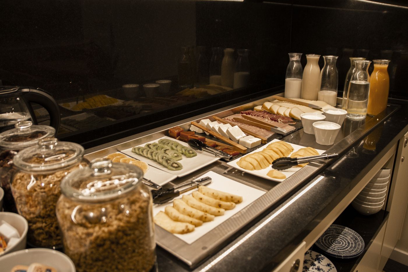 Room Select Liberdade-Portugal-Lisbon-Bar-5