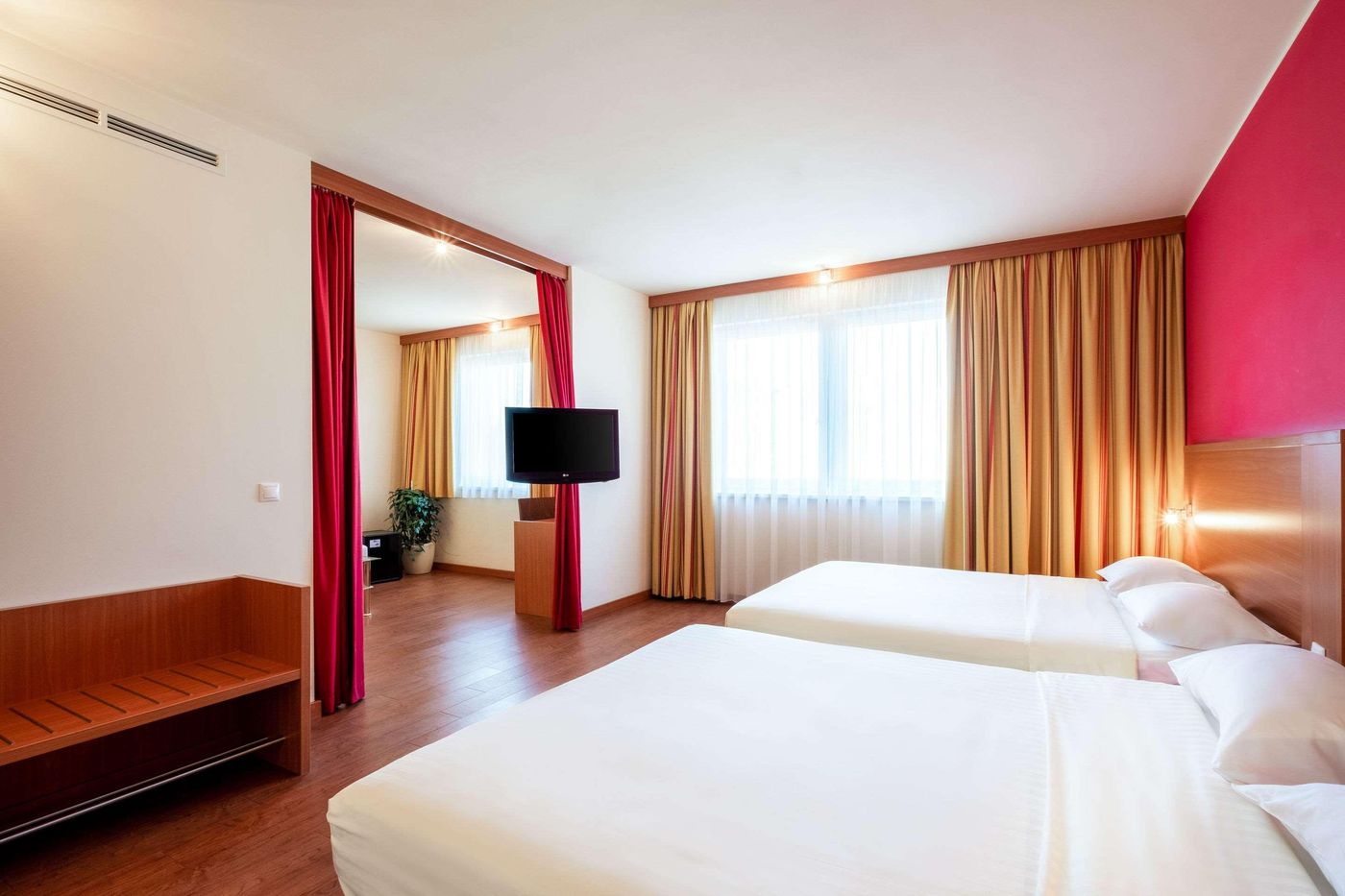 City-Hotel-Budapest-Room-8