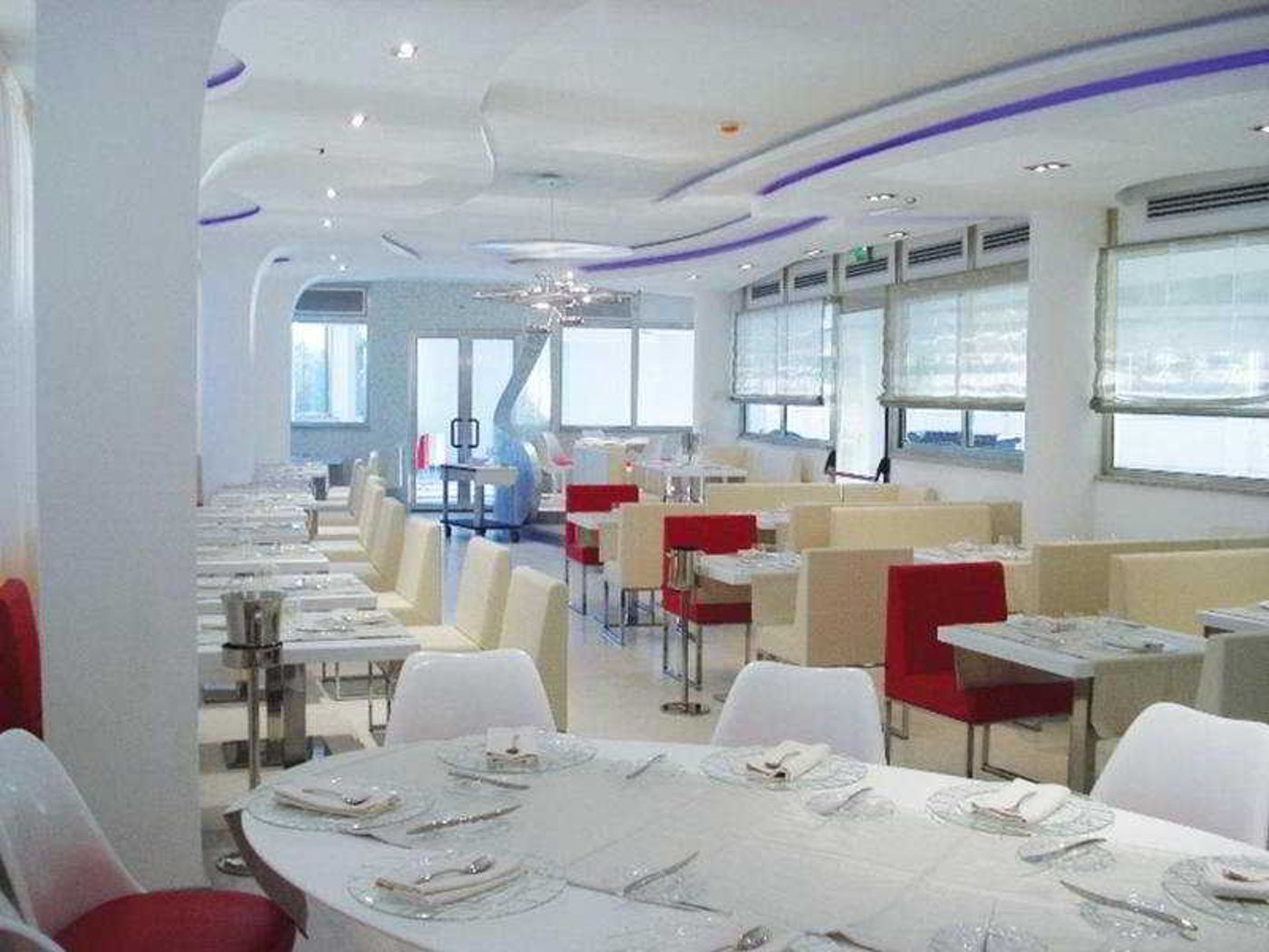 Mercure-Olbia-Restaurant-42