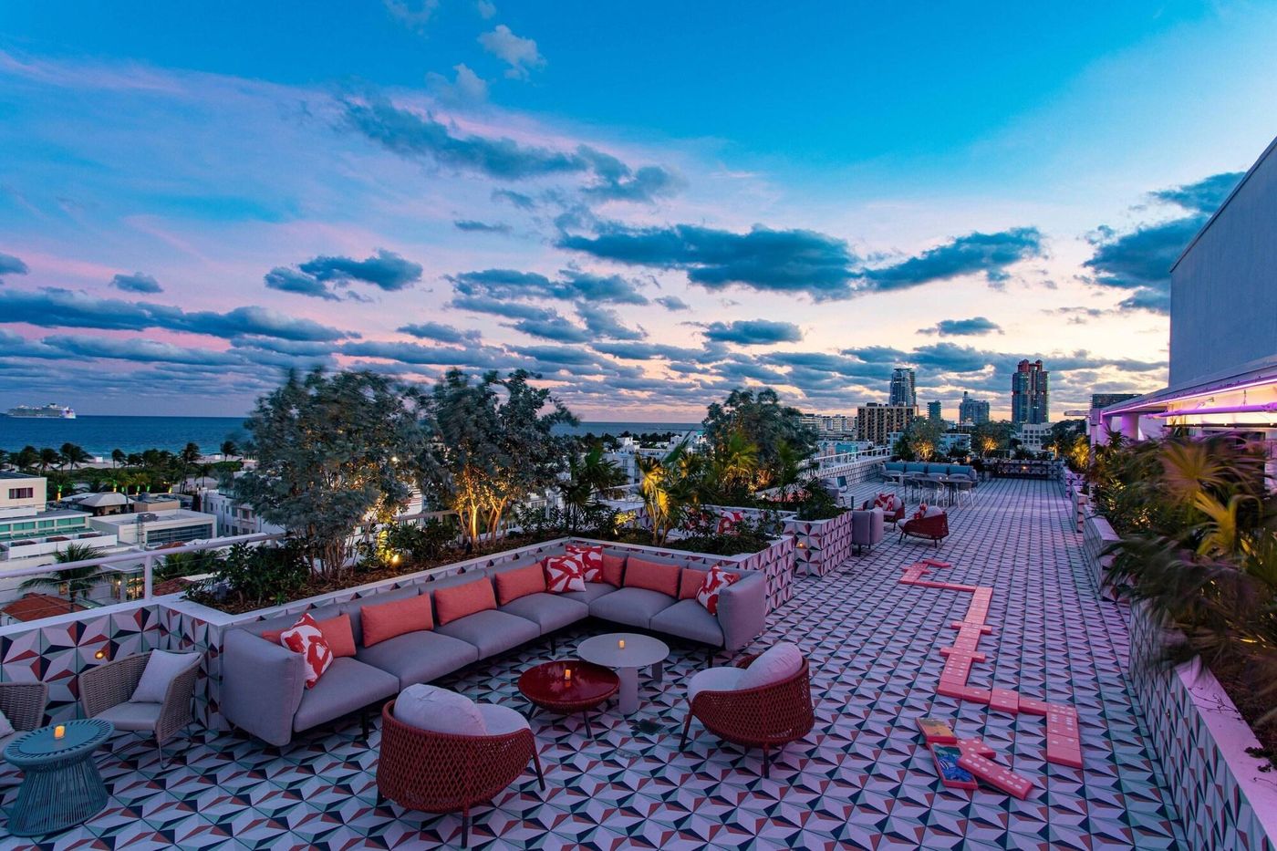 Moxy Miami South Beach - United States - Miami Beach - Terrace - 8