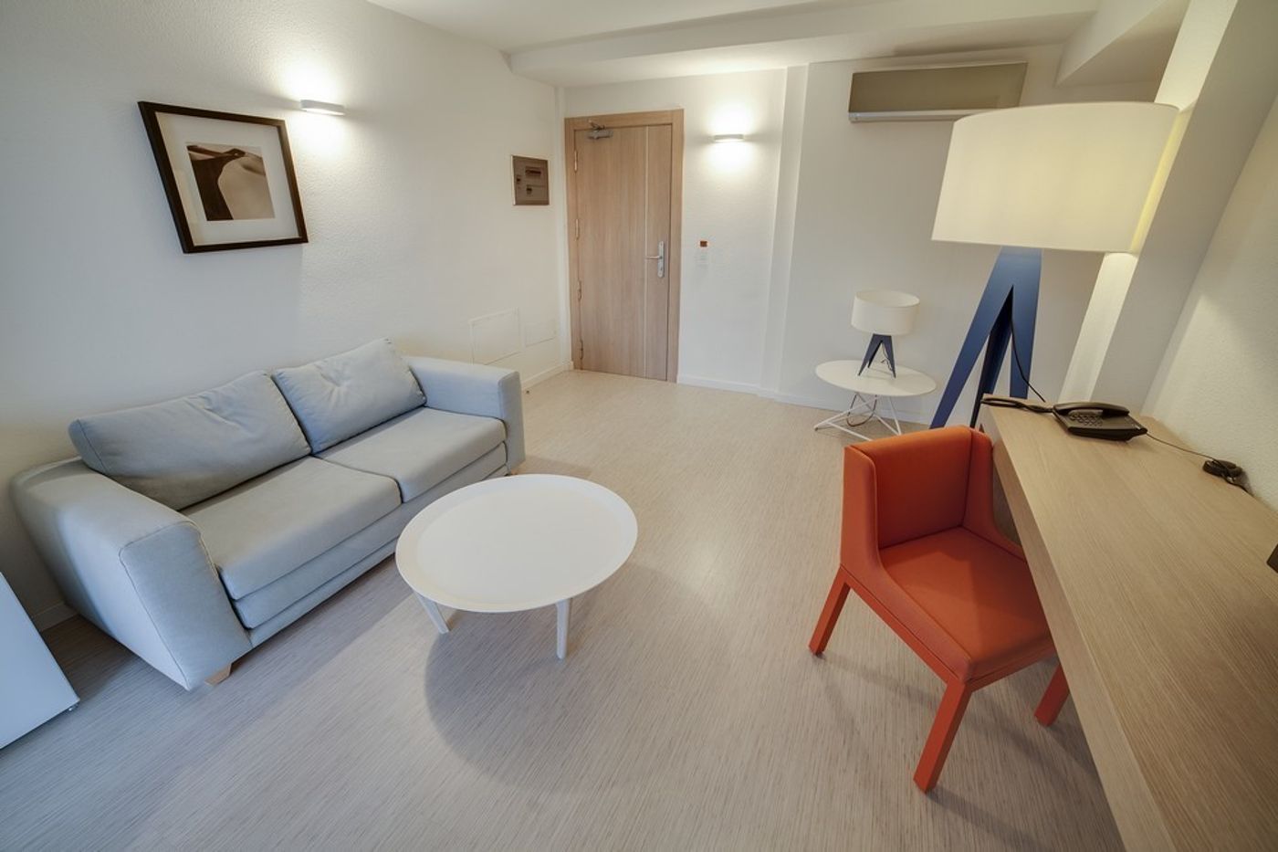 Riviera-Vista-Room-22