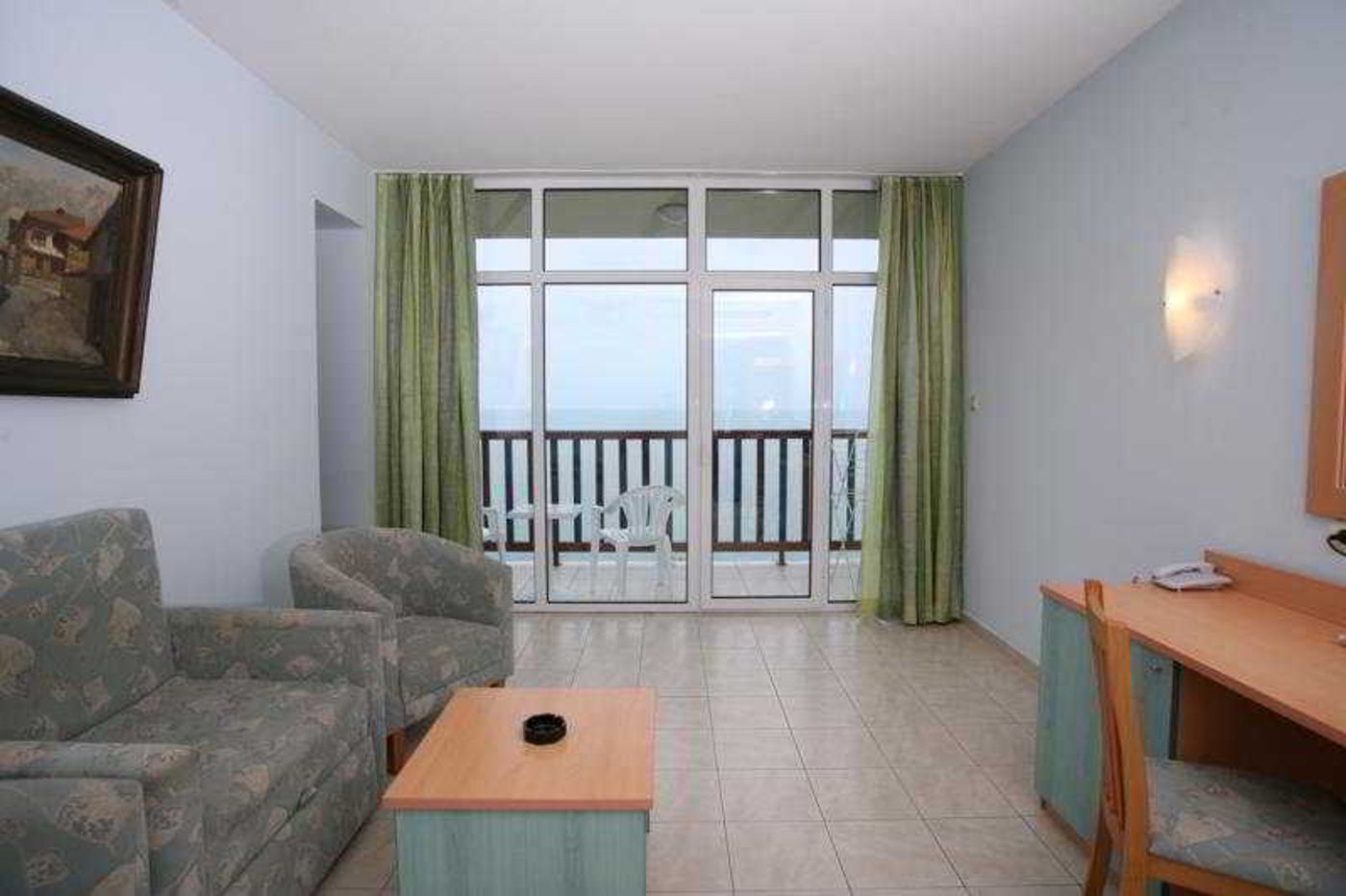 Paradise-Beach-Room-13
