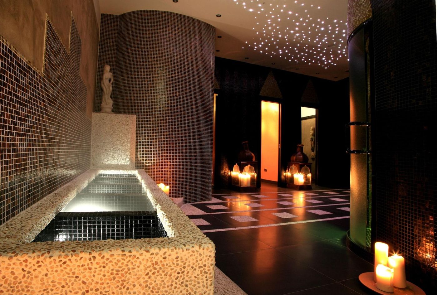 Columbia-Charming-Spa-Sports-and-Entertainment-94