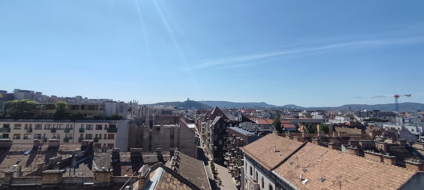 Corvin-Center-Suites-Room-80