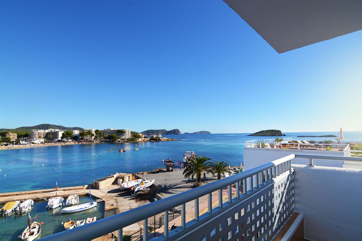 Playa Sol Apartments Es Cana