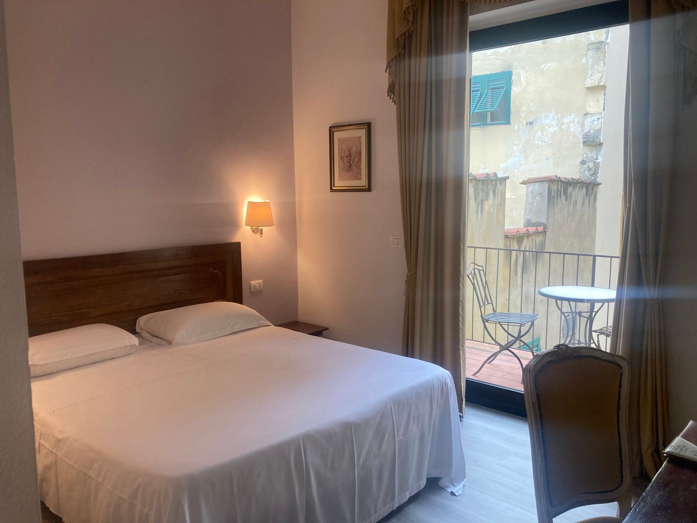 Machiavelli-Palace-Room-65