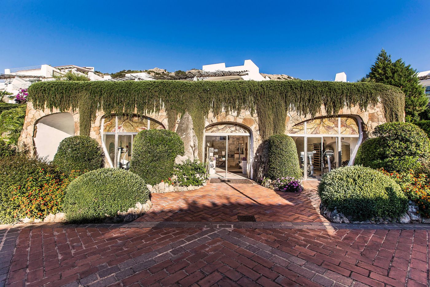 Grand-Hotel-Poltu-Quatu-Sports-and-Entertainment-16