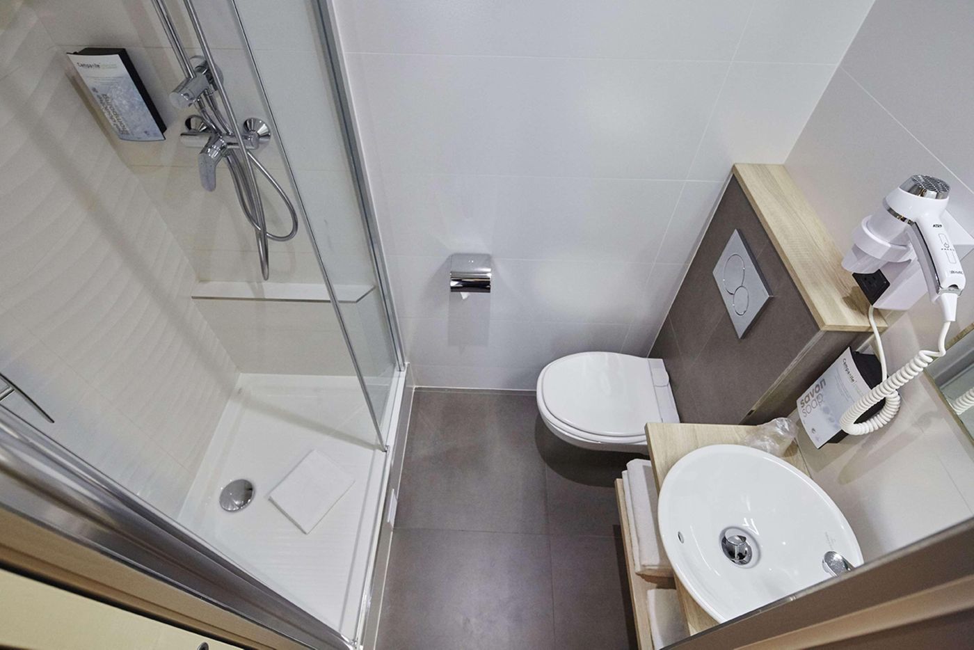 Campanile-Paris14-Maine-Montparnasse-Room-46