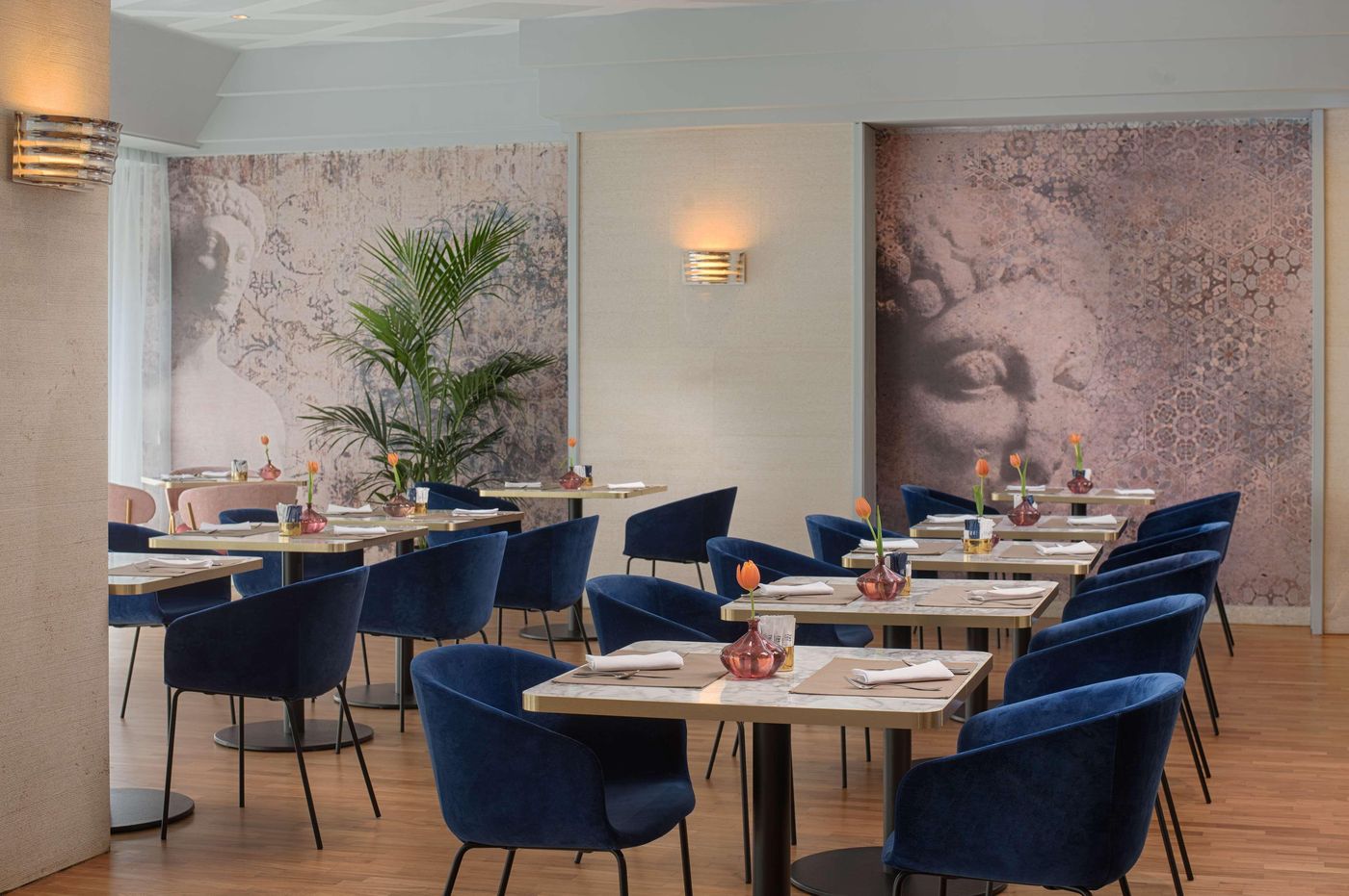 NH-Catania-Centro-Restaurant-57