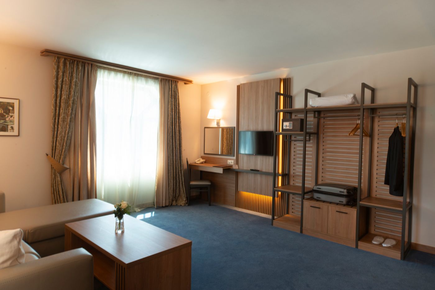 Legends-Bulgaria-SOFIA-Room-8