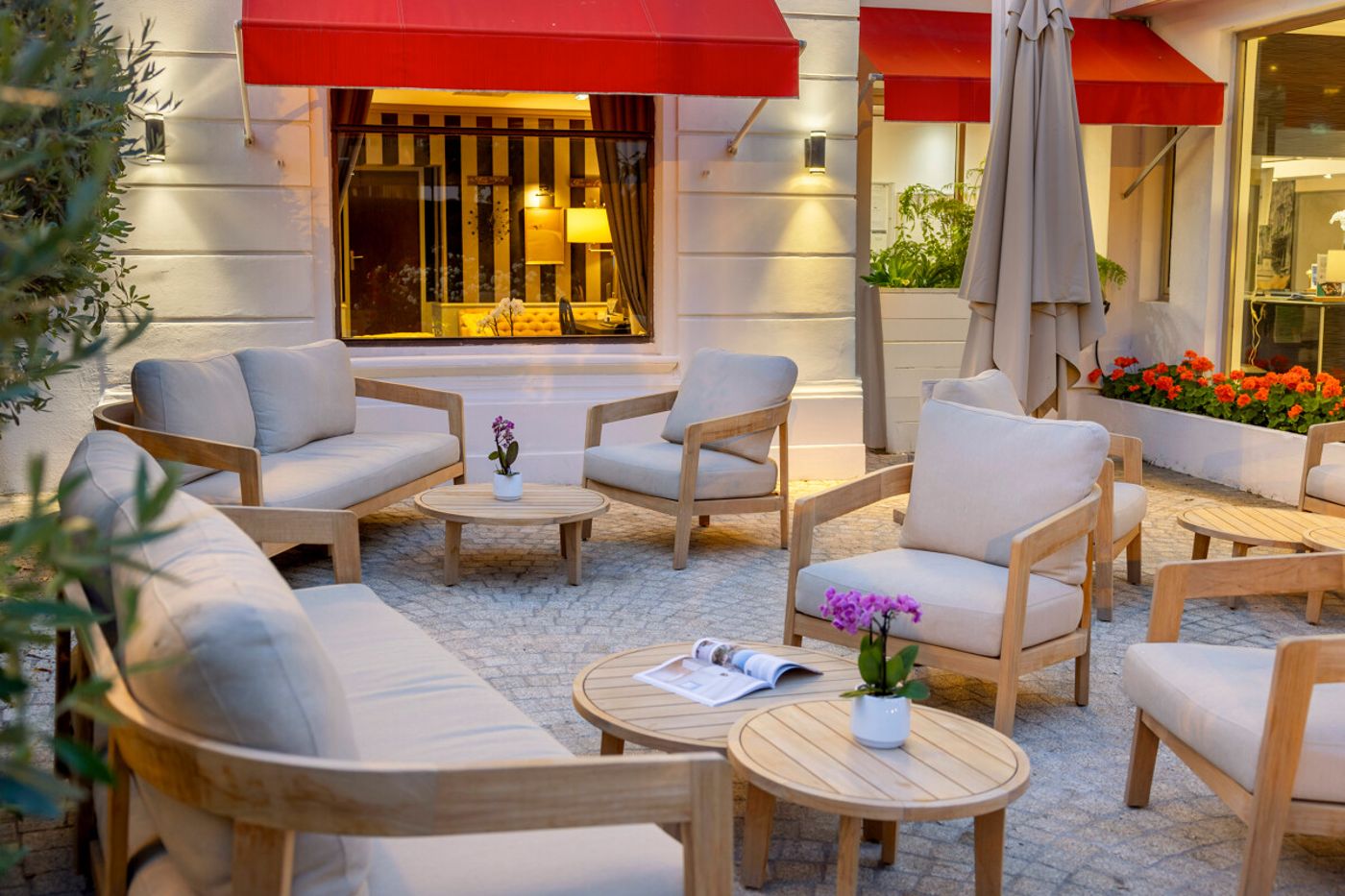 Best-Western-Plus-Hotel-Brice-Garden-General-view-6