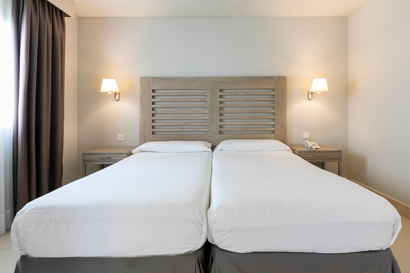 HD-Beach-Resort-Room-40