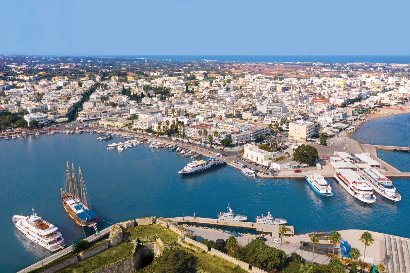 Kosta-Palace-General-view-57