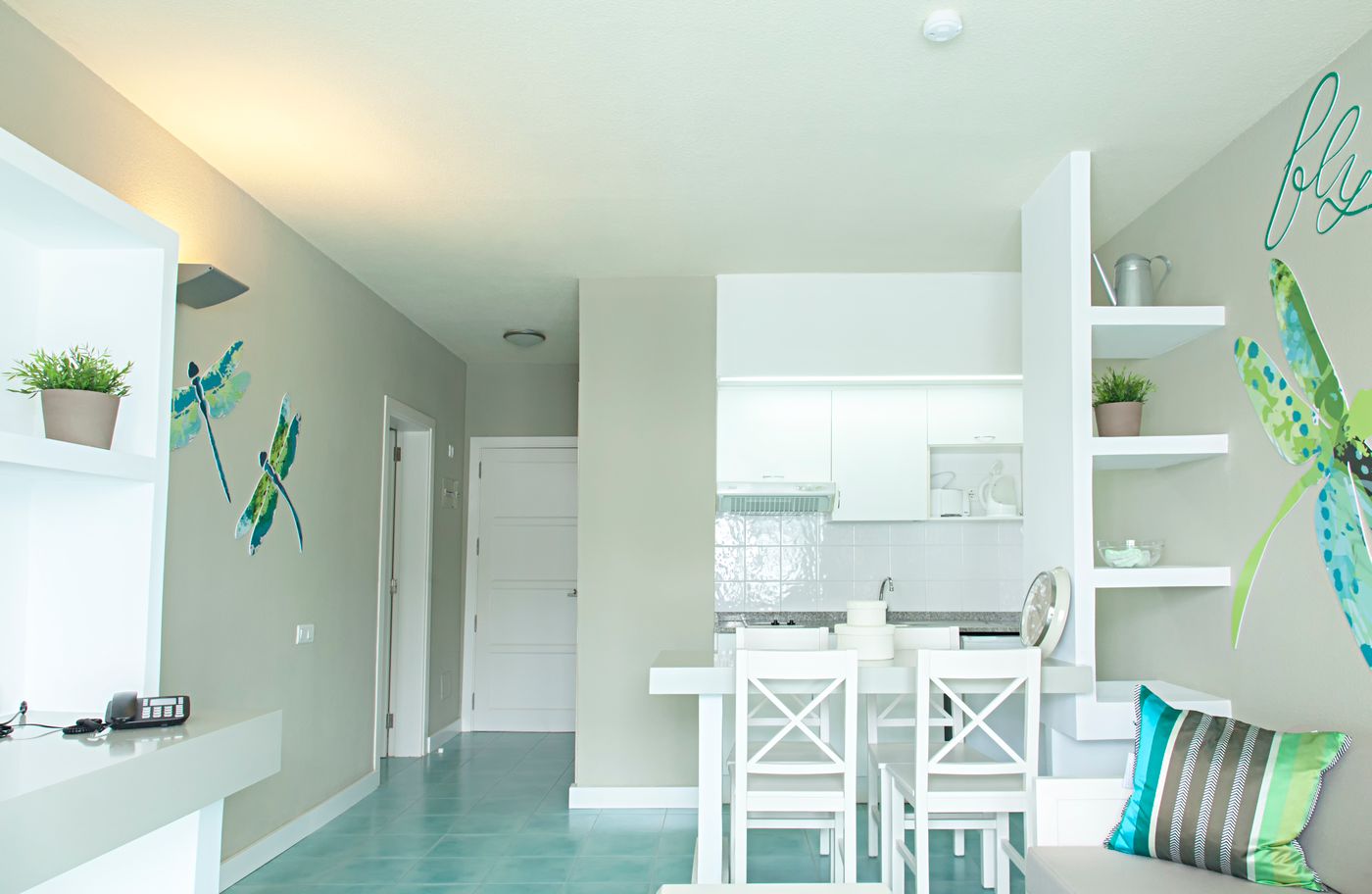 Apartamentos-LIVVO-Morromar-Room-26