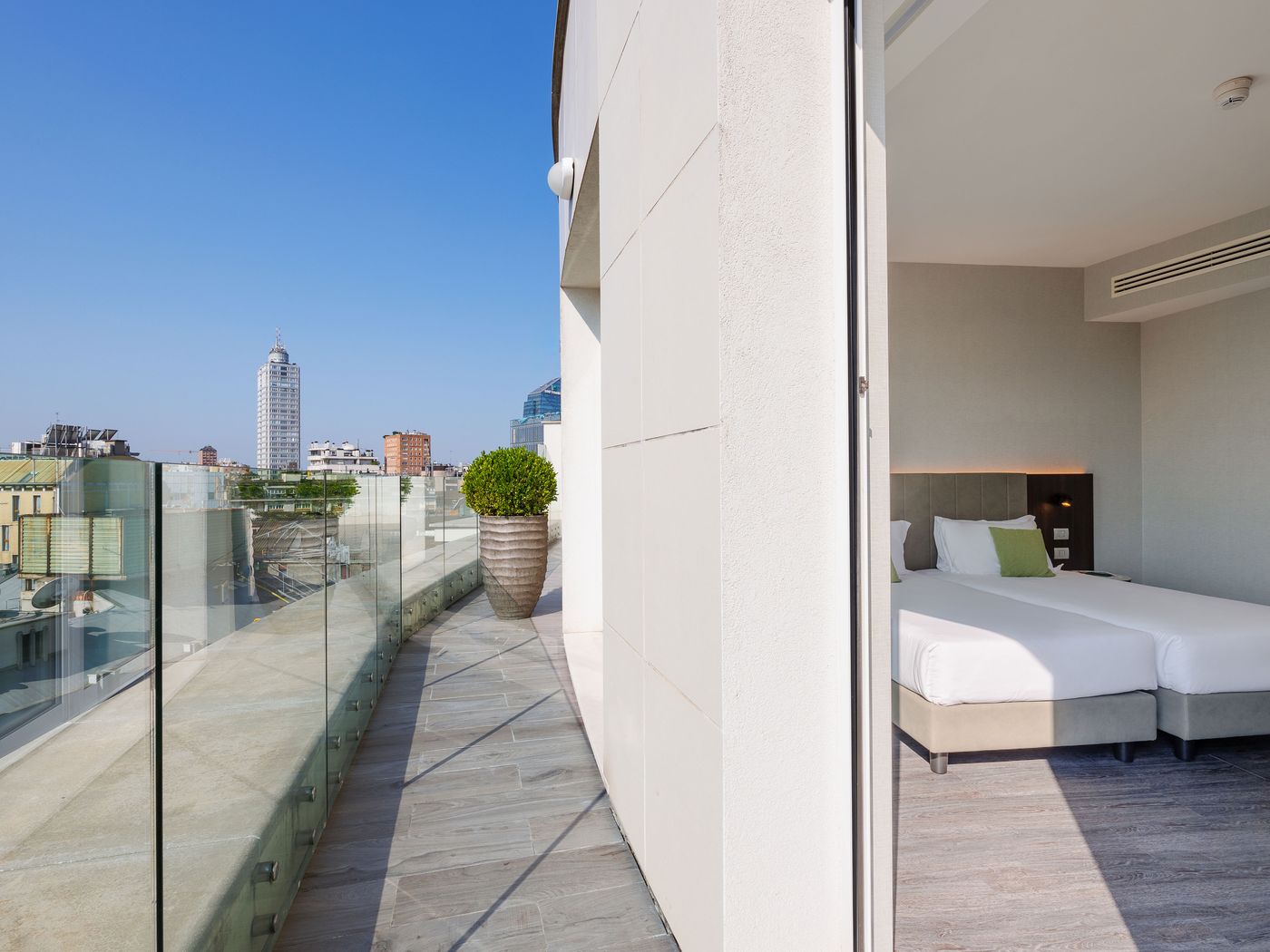 iH-Hotels-Milano-Centrale-Room-1