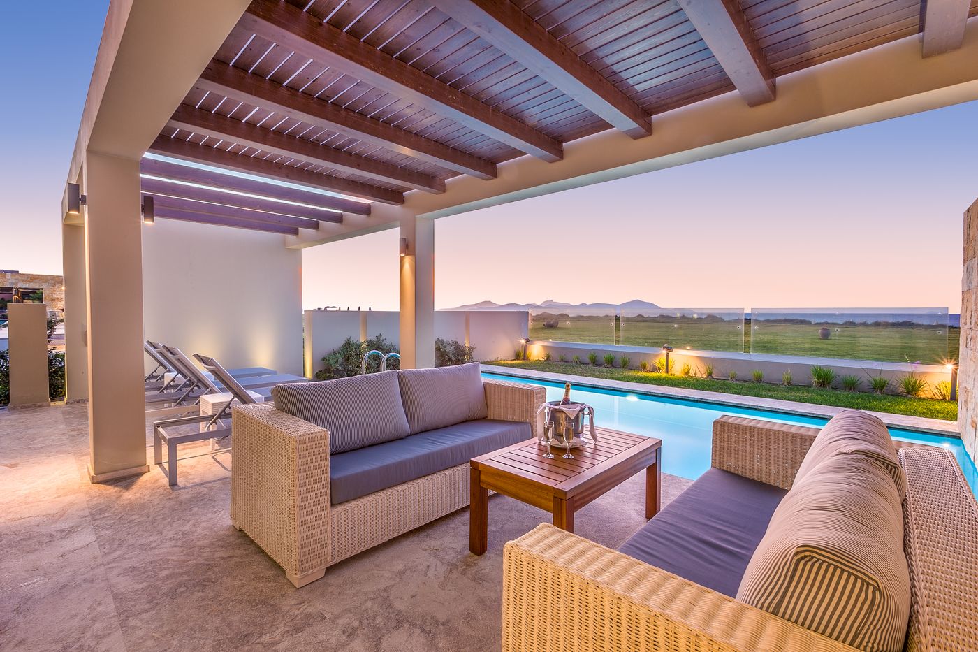 Astir-Odysseus-Room-18