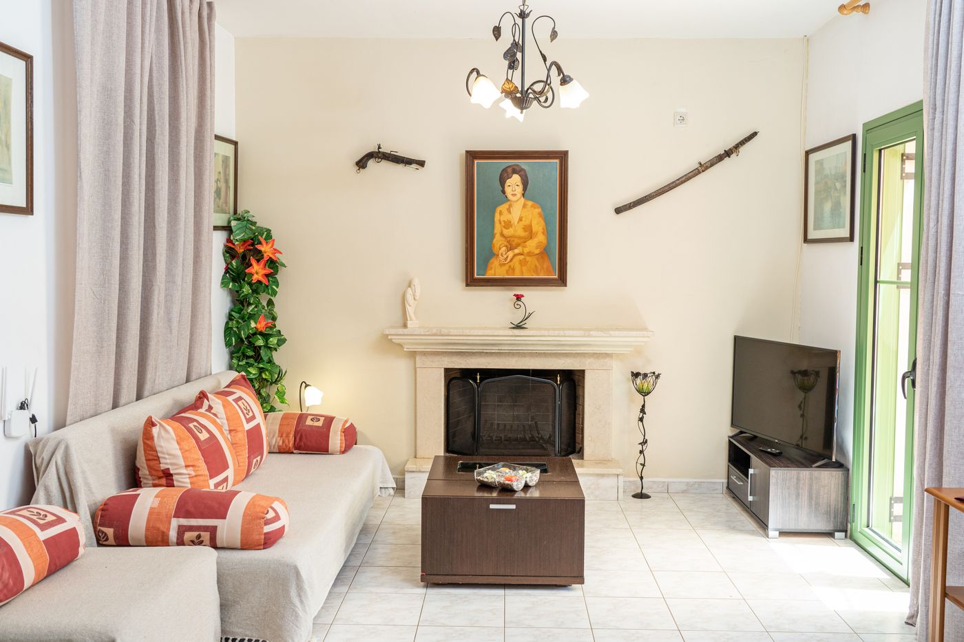 Monambeles-Villas-Room-40