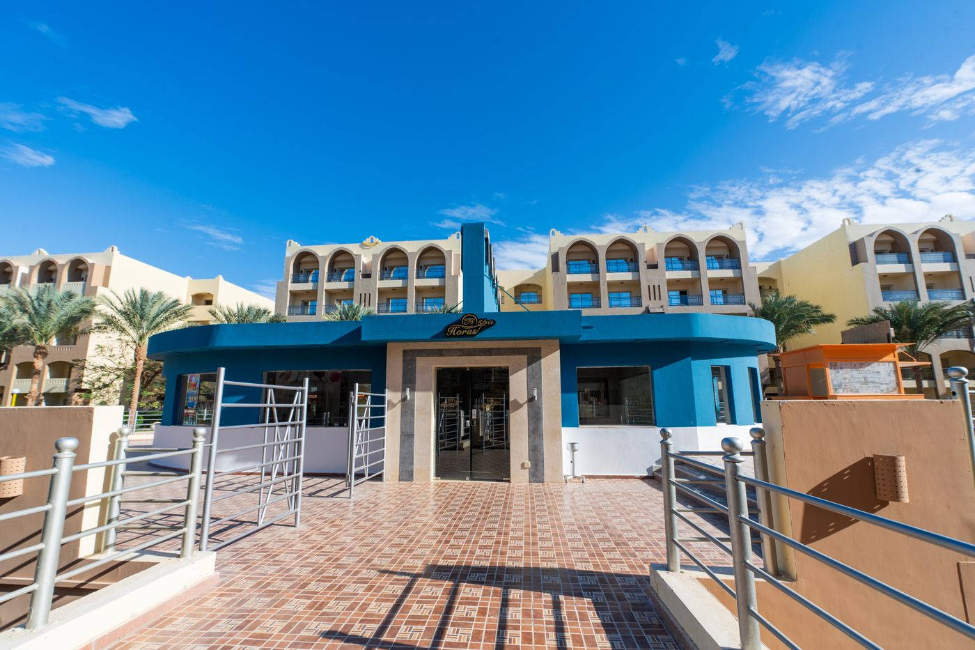 El Karma Aqua Beach 09.10