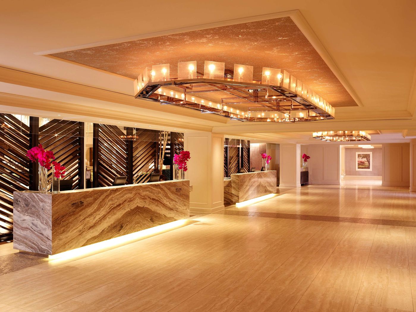 Park-Central-Hotel-New-York-Lobby-13