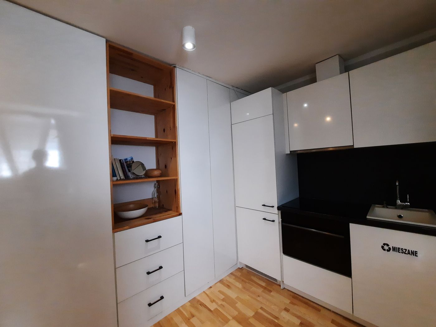 Lorf-Hostel-Coffee-Room-71