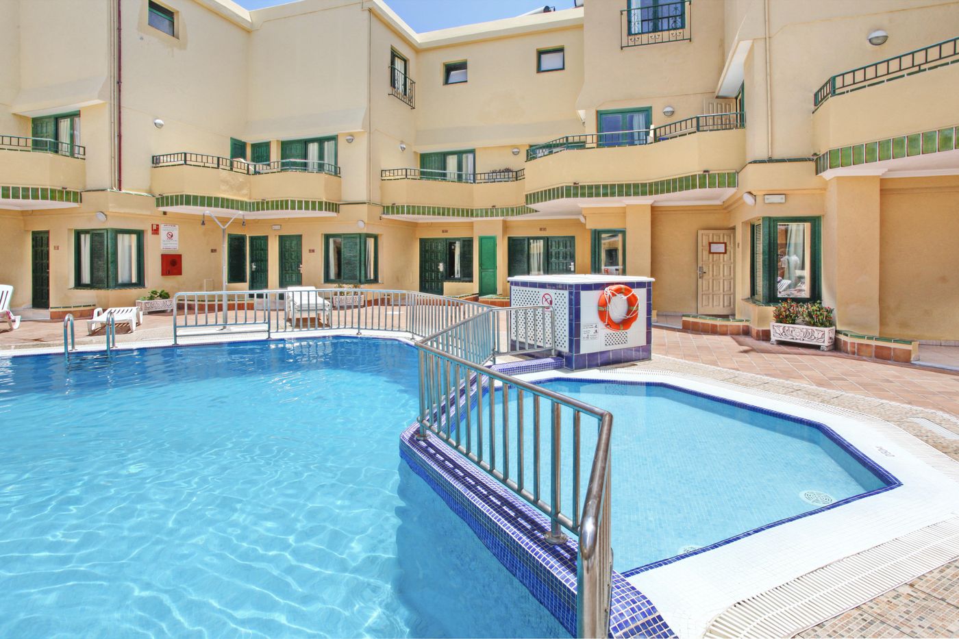 Bungalows-Barranco-Pool-6