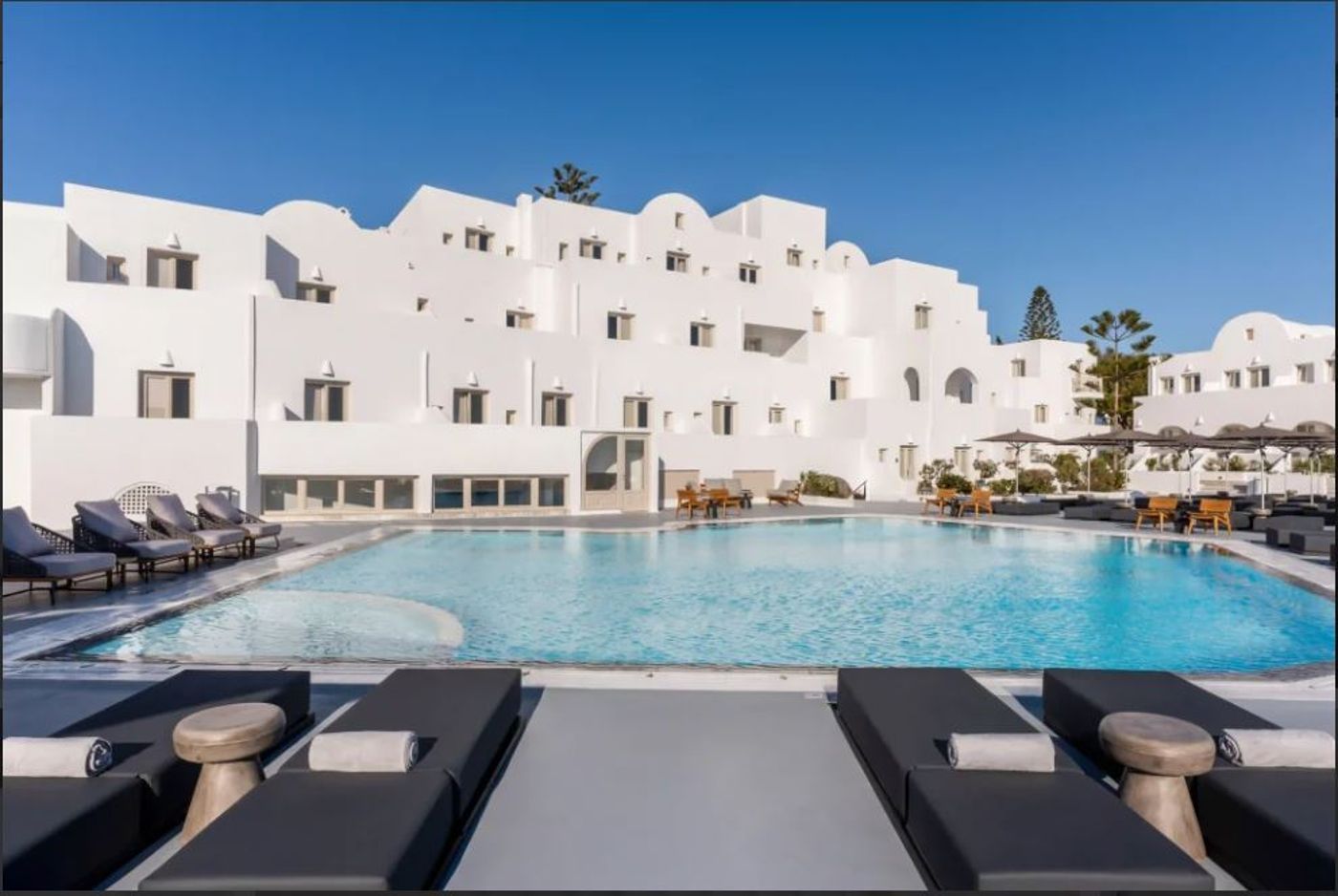 Santorini-Palace-Pool-1