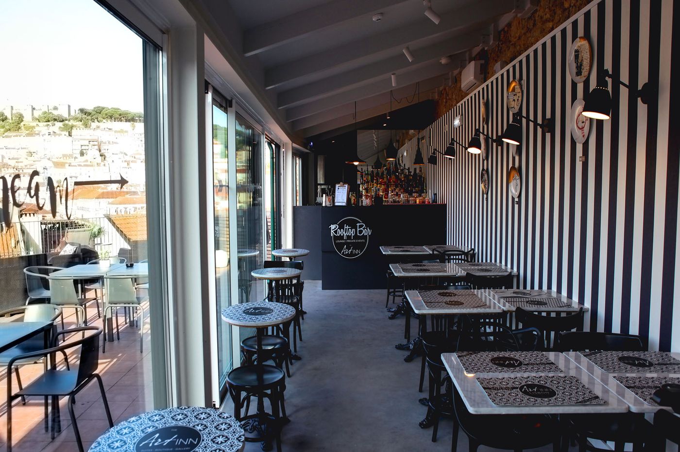 The-Art-Inn-Lisbon-Terrace-15